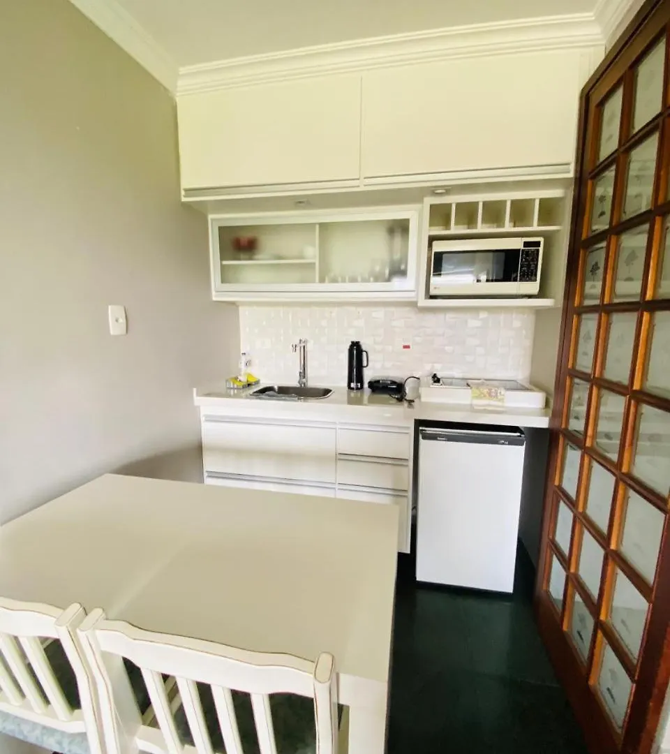 Flat Duplex Com Excelente Vista A 1,2 Km Capivari Campos do Jordão
