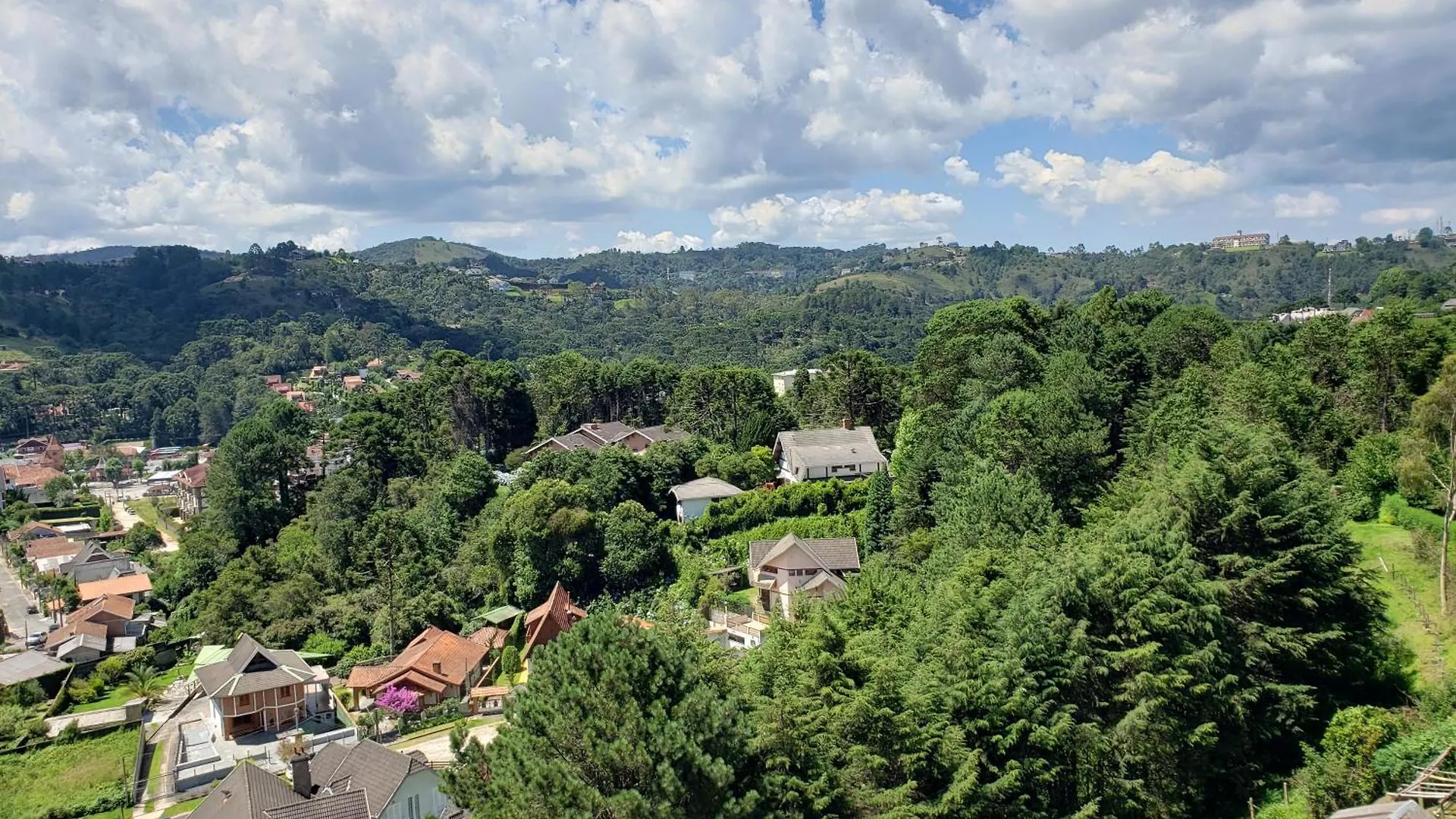 Flat Duplex Com Excelente Vista A 1,2 Km Capivari Campos do Jordão Brésil