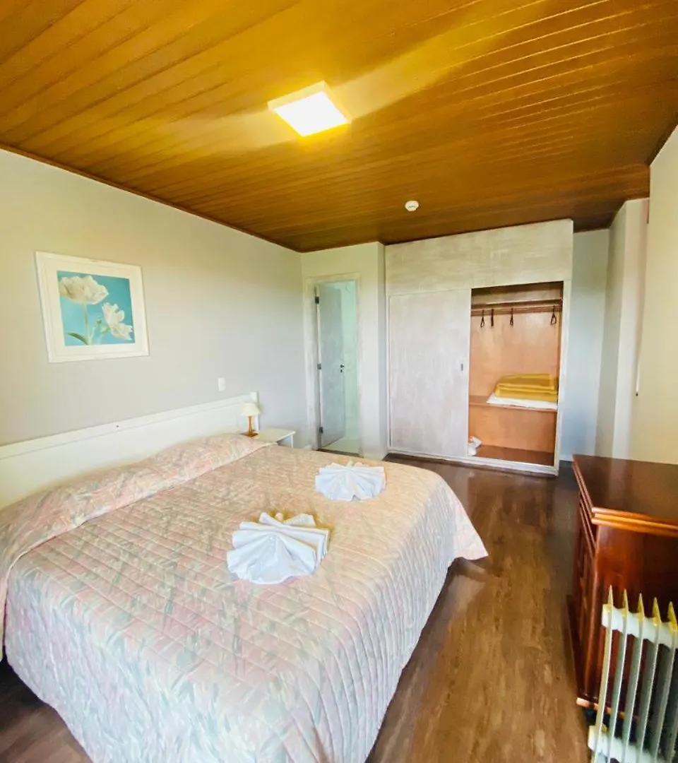 Flat Duplex Com Excelente Vista A 1,2 Km Capivari Campos do Jordão